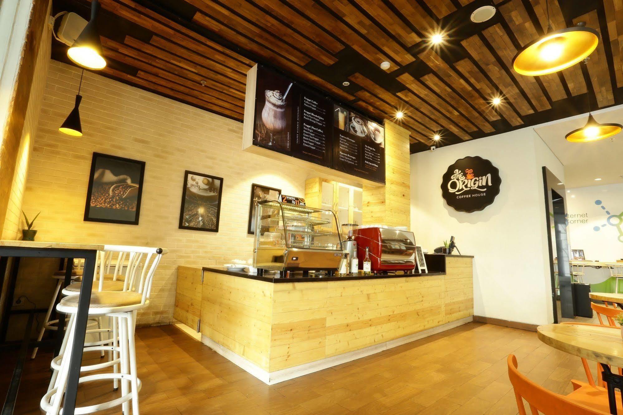 Cleo Hotel Tunjungan Surabaya Eksteriør bilde
